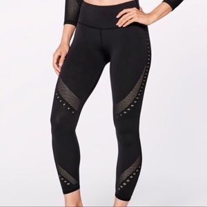 DISO Reveal right (4/6) DO NOT BUY